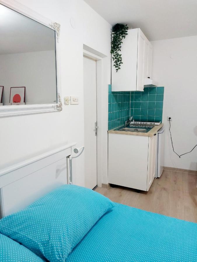Sha La La - Charming, Unique Studio In A Historic Building Next To A Castle, Wifi, Smart Tv, Washer-Dryer Bakar Kültér fotó